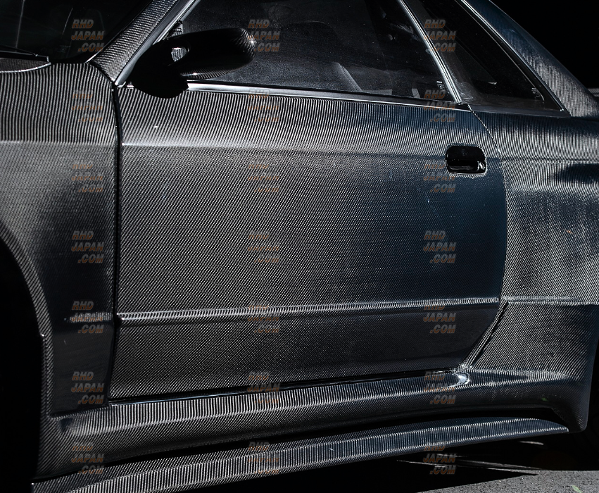 Garage Active Carbon Fiber Door Set - BCNR33 - RHDJapan